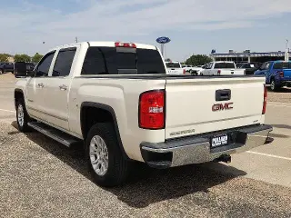 Chevrolet GMC Sierra 1500 2015 4x4 SLT 4 puertas Cabina de tripulación 5.8 pies. SB