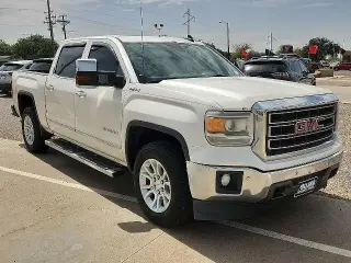 Chevrolet GMC Sierra 1500 2015 4x4 SLT 4 puertas Cabina de tripulación 5.8 pies. SB