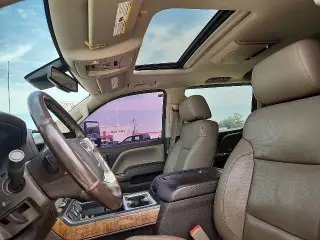 Chevrolet GMC Sierra 1500 2015 4x4 SLT 4 puertas Cabina de tripulación 5.8 pies. SB
