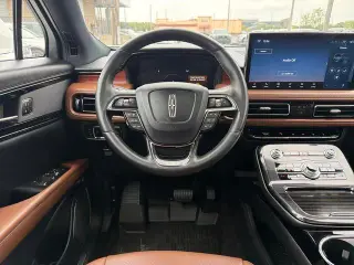 Lincoln Nautilus 2023 AWD Reserve 4dr SUV