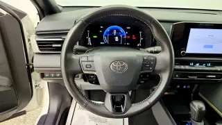 Toyota Camry 2025 SE 4dr Sedan