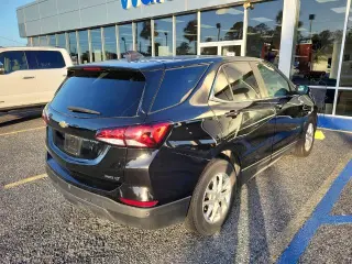 Chevrolet Equinox 2024 4x4 LT 4p SUV con 1LT