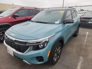 Kia Seltos 2024 S 4dr SUV