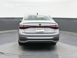 Volkswagen Jetta 2025 SE 4p Sedan