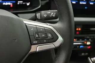 Volkswagen Jetta 2025 SE 4dr Sedán