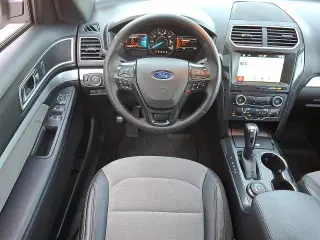 Ford Explorer 2017 AWD XLT 4dr SUV