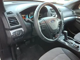 Ford Explorer 2017 AWD XLT 4dr SUV
