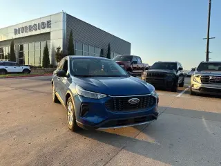 Ford Escape 2023 Active 4dr SUV