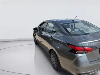 Nissan Versa 2022 S 4p Sedan CVT