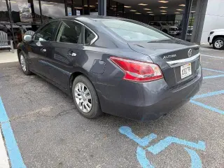 Nissan Altima 2013 2.5 S 4dr Sedan