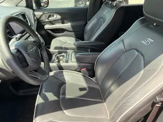 Chrysler Pacifica Híbrido enchufable 2024 Select 4dr Mini-Van