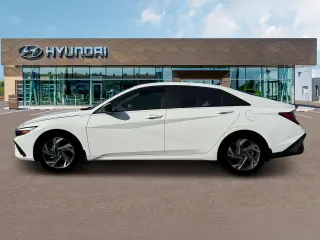 Hyundai ELANTRA Híbrido 2025 SEL Sport Sedán 4 puertas