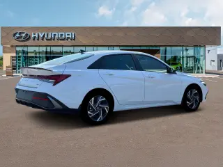 Hyundai ELANTRA Híbrido 2025 SEL Sport Sedán 4 puertas