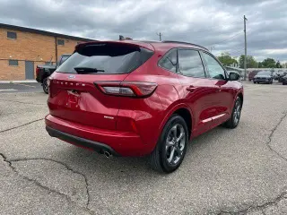 Ford Escape 2023 AWD ST-Line 4dr SUV