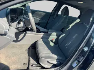 Hyundai ELANTRA 2025 SEL Conveniencia 4p Sedan