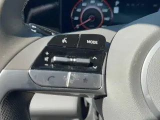 Hyundai ELANTRA 2025 SEL Conveniencia 4p Sedan