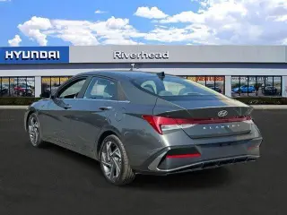 Hyundai ELANTRA 2025 SEL Conveniencia 4p Sedan