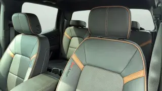 GMC Canyon 2024 4x4 AT4 4p. Cabina de Tripulación 5 ft. CB