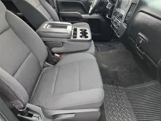 Chevrolet Silverado 1500 2017 4x2 LT 4p. Cabina Completa 5.8 ft. SB