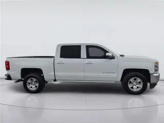 Chevrolet Silverado 1500 2017 4x2 LT 4p. Cabina Completa 5.8 ft. SB