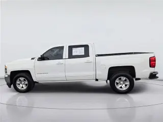 Chevrolet Silverado 1500 2017 4x2 LT 4p. Cabina Completa 5.8 ft. SB