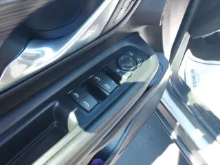 GMC Terrain 2024 AWD SLE 4p SUV
