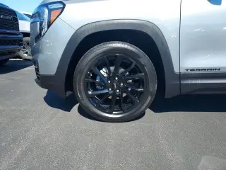 GMC Terrain 2024 AWD SLE 4p SUV