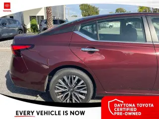 Nissan Altima 2025 2.5 SV 4dr Sedán