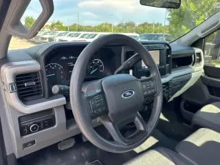 Ford F-350 Super Duty 2023 4x4 XL 2dr Cabina Estándar 8 ft. LB SRW Pickup