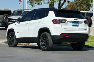 Jeep Compass 2023 4x4 Trailhawk 4p SUV
