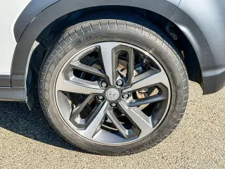 Hyundai KONA 2021 AWD Limited 4dr Crossover