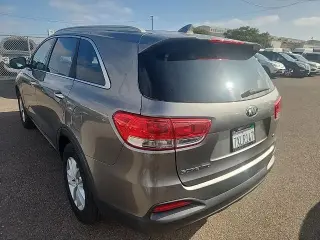 Kia Sorento 2017 LX V6 4p SUV