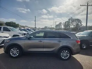Kia Sorento 2017 LX V6 4p SUV