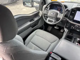 Ford F-150 2024 4x4 XLT 4p SuperCab 5.5 ft. CB
