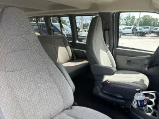 Chevrolet Express 2025 LT 3500 3dr Extended Passenger Van