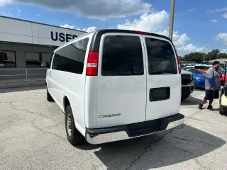 Chevrolet Express 2025 LT 3500 3dr Extended Passenger Van