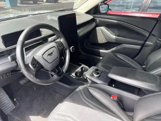 Ford Mustang Mach-E 2024 Premium 4dr SUV