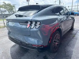 Ford Mustang Mach-E 2024 Premium 4dr SUV