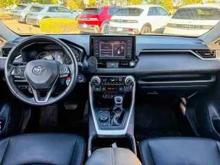 Toyota RAV4 Hybrid 2022 tracción en todas las ruedas XLE Premium 4p SUV