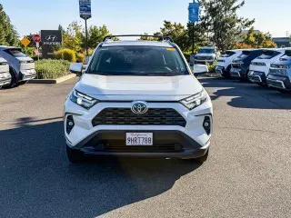 Toyota RAV4 Hybrid 2022 tracción en todas las ruedas XLE Premium 4p SUV