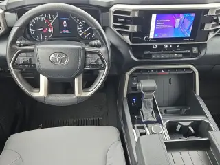 Toyota Tundra 2024 4x4 SR5 4dr CrewMax Cab Pickup SB