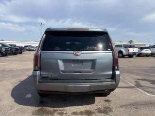 Cadillac Escalade 2019 4x4 Estándar 4p SUV