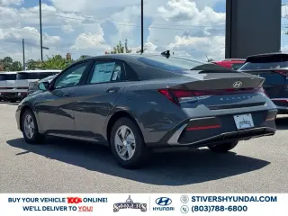 Hyundai ELANTRA 2026 SE 4dr Sedan
