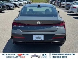 Hyundai ELANTRA 2026 SE 4dr Sedan