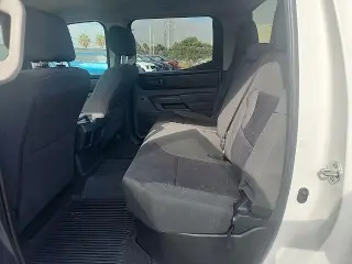 Toyota Tundra 2022 4x2 SR 4p Puerta Máxima Cabina Tripla Camioneta SB