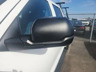 Toyota Tundra 2022 4x2 SR 4p Puerta Máxima Cabina Tripla Camioneta SB