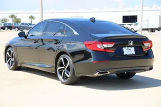 Honda Accord 2021 Sport 4dr Sedan (2.0T I4 10A)