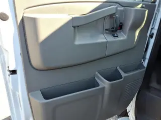 GMC Savana 2025 2500 3dr Camioneta de Carga