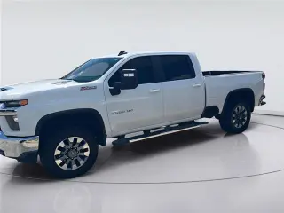Chevrolet Silverado 2500HD 2023 4x4 LT 4p Cabina de Tripulante SB