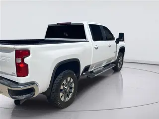 Chevrolet Silverado 2500HD 2023 4x4 LT 4p Cabina de Tripulante SB